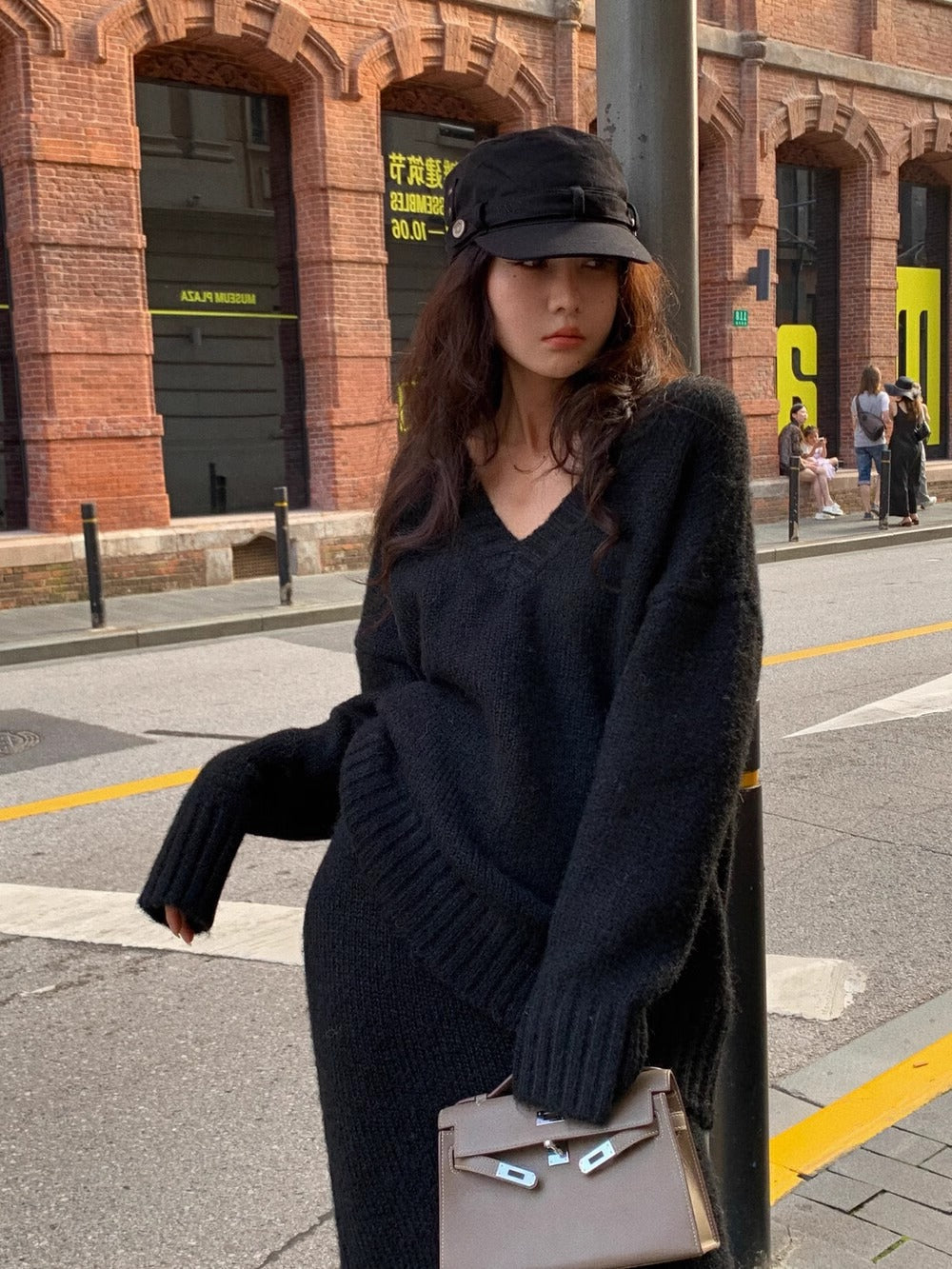 Noelle – gebreide dames set met oversized trui en fluted maxi rok