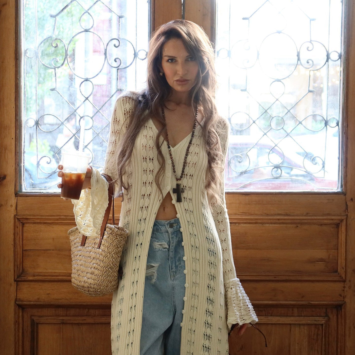 Isabel – lange oversized cardigan-vest met rufflezoom en uitlopende mouwen