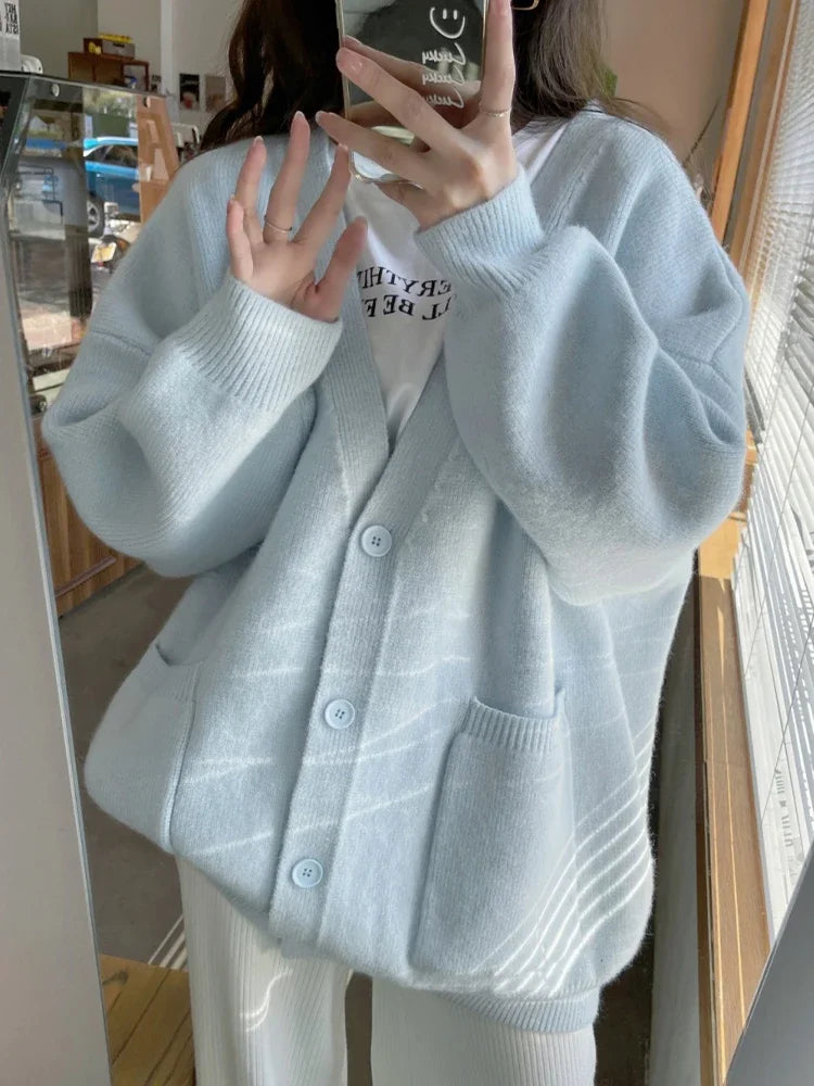Tess – oversized cardigan met diepe V-hals