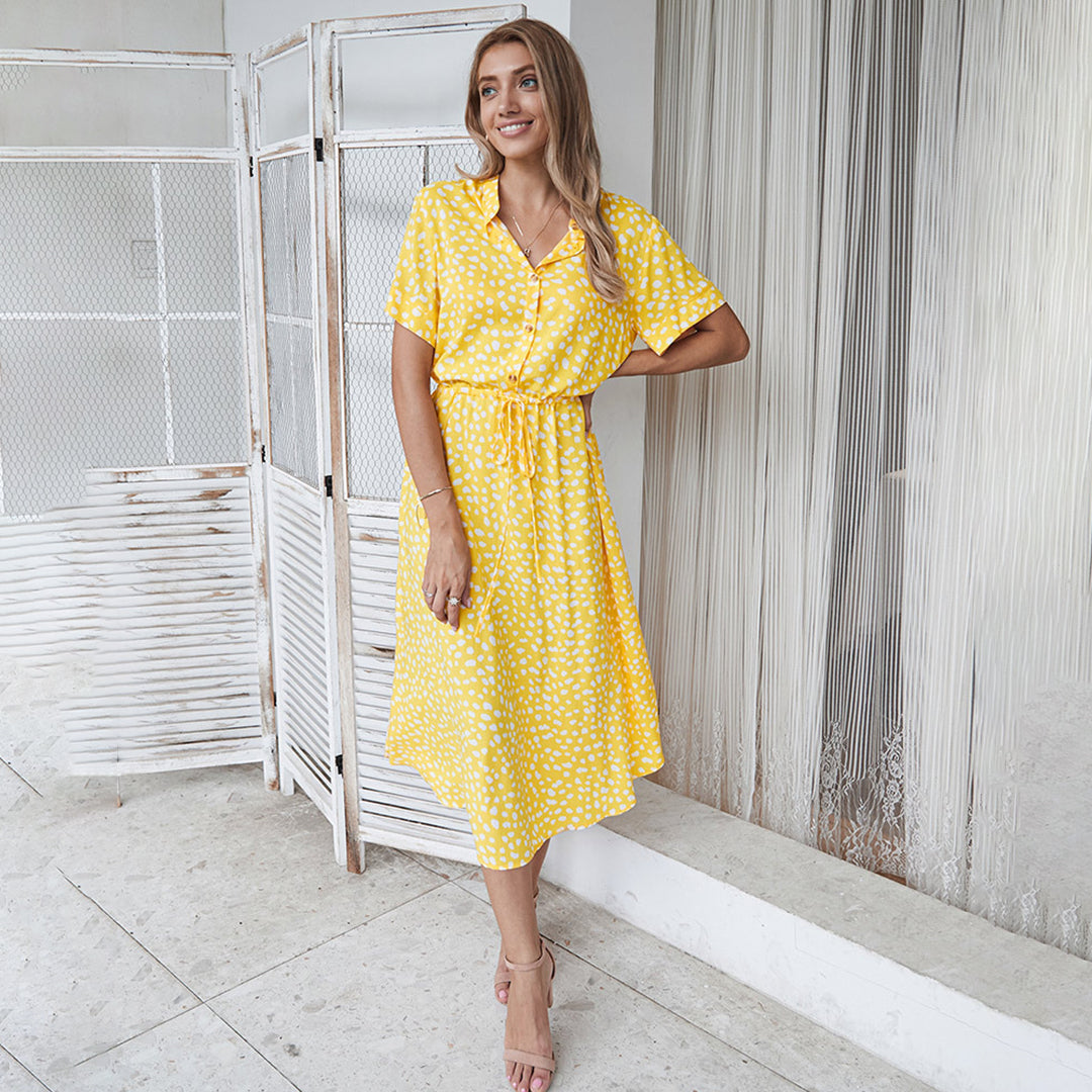 Nora – Luchtige Stippenprint Midi Zomerjurk