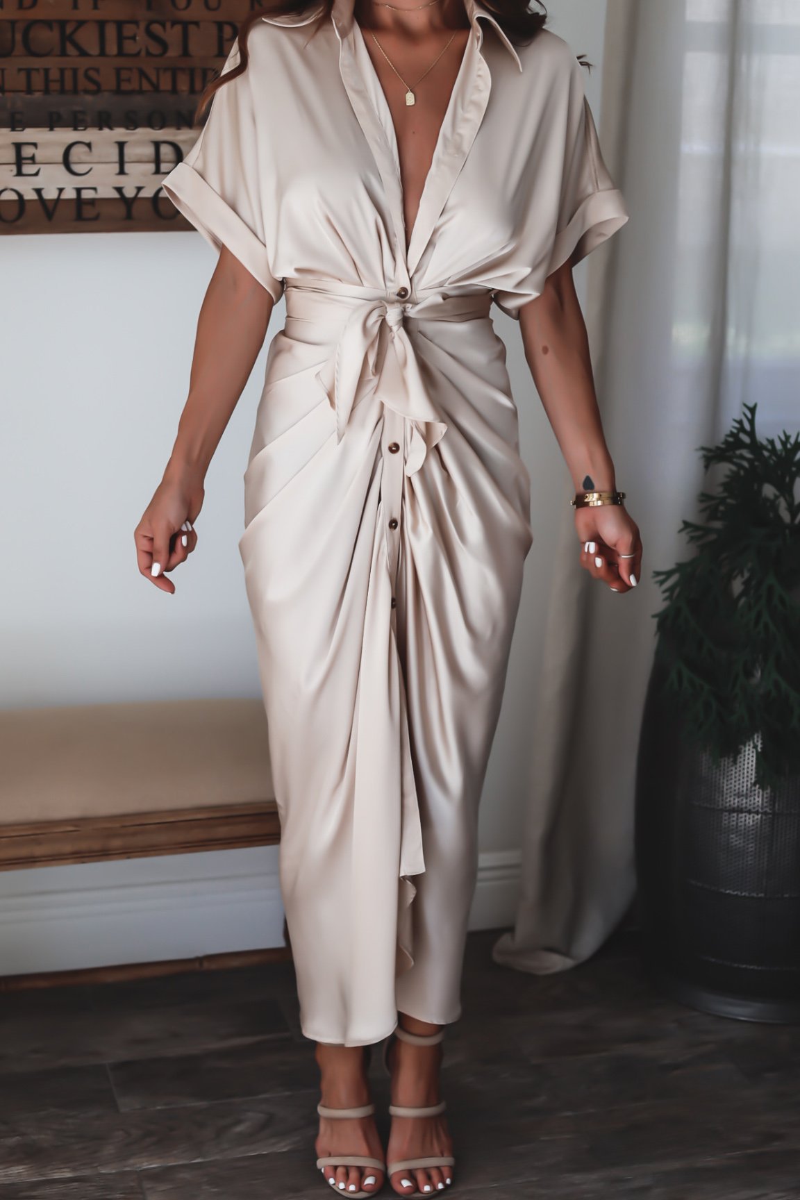 Julia – Luxe maxi jurk met verfijnde details
