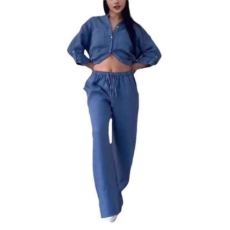 Lotte – Katoen-linnen set met V-hals blouse en relaxte broek