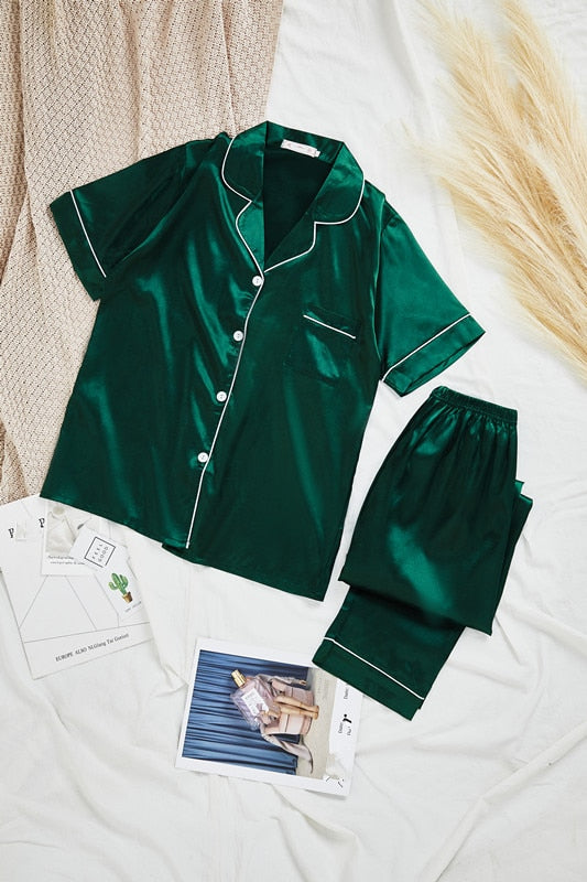 Jade – pyjamaset met V-hals en elastische taille