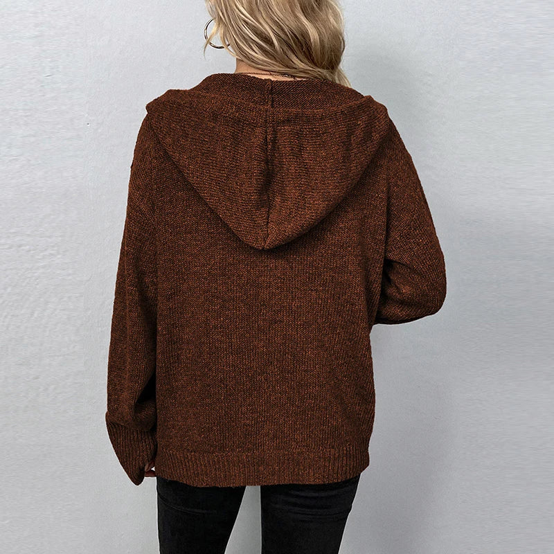 Bo – dikgebreid cardigan-vest met capuchon