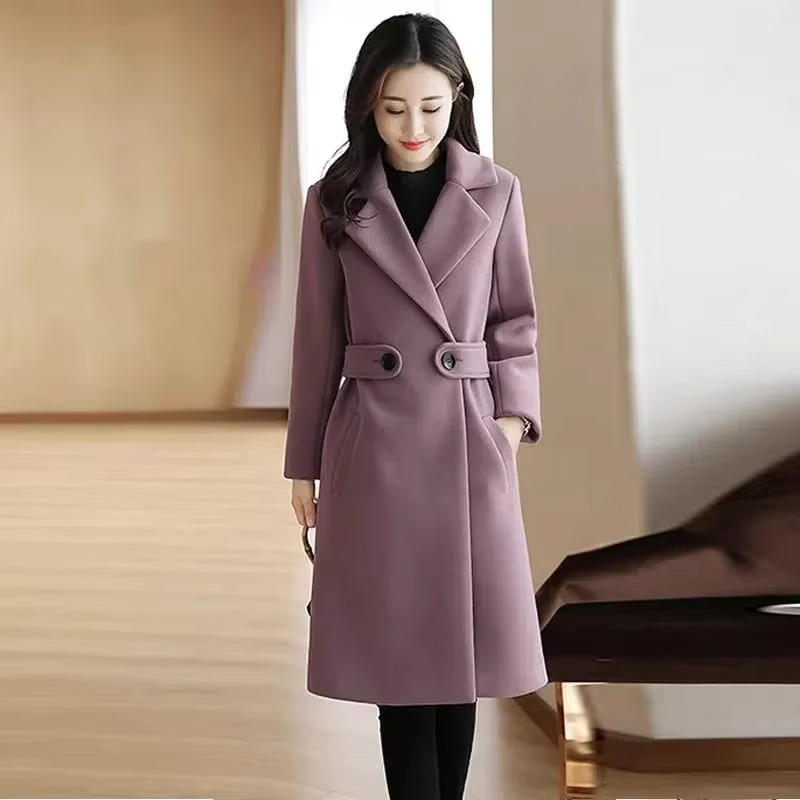 Serena – elegante wintermantel met ceintuur en knoopsluiting