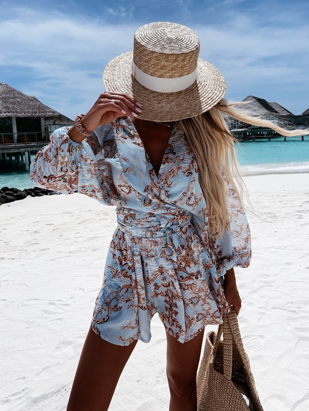 Luna – Zachte Co-Ord Set met V-hals top en high-waisted broek