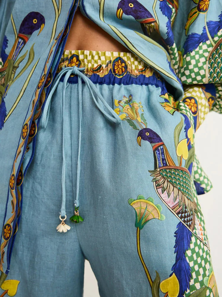 Clara – Exotische zomer set met blouse en wijde broek in kleurrijke print