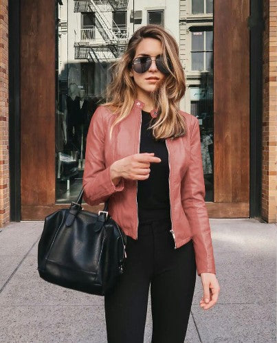 Nora – bikerjack van faux leer met moderne snit en standaardlengter