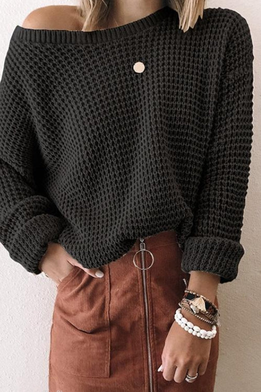 Noor – chunky knit trui met off-shoulder ontwerp en lange mouwen