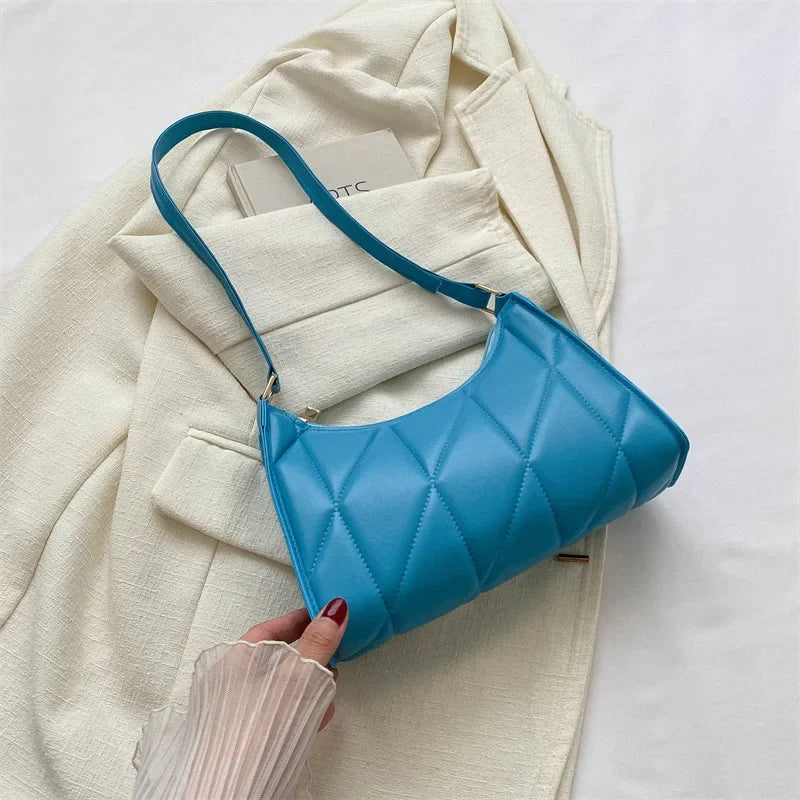 Luna – handtas van pu leer met strak design en korte schouderband