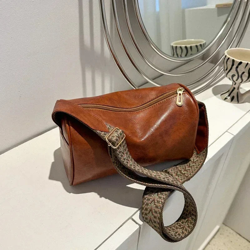 Tess – vintage crossbody schoudertas met brede canvasband