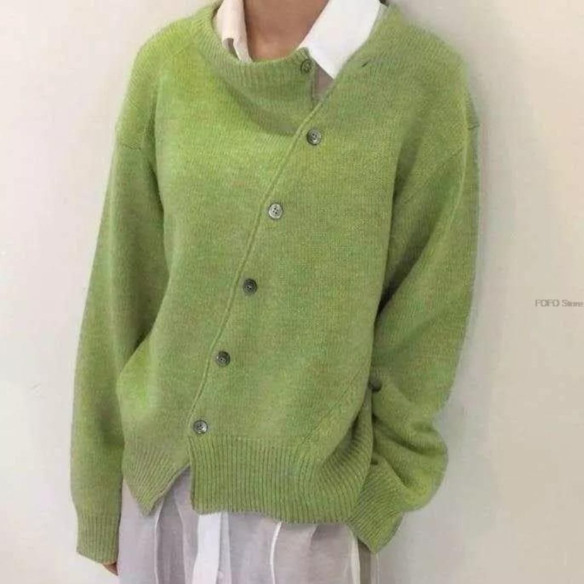 Fabienne – dames cardigan vest in kasjmier met knoopdetails