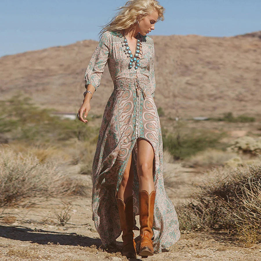 Nerisa – Bohemian maxi-jurk met paisley print en elegante riemsluiting
