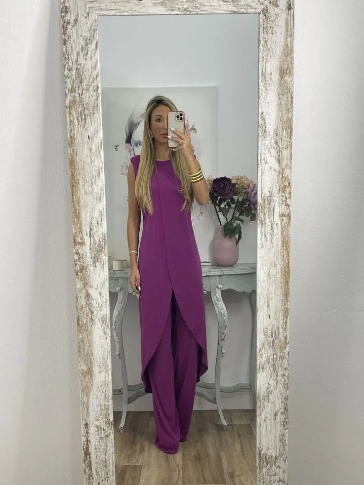 Mira – Zachtgrijze jersey set met asymmetrische top en hoge taille broek