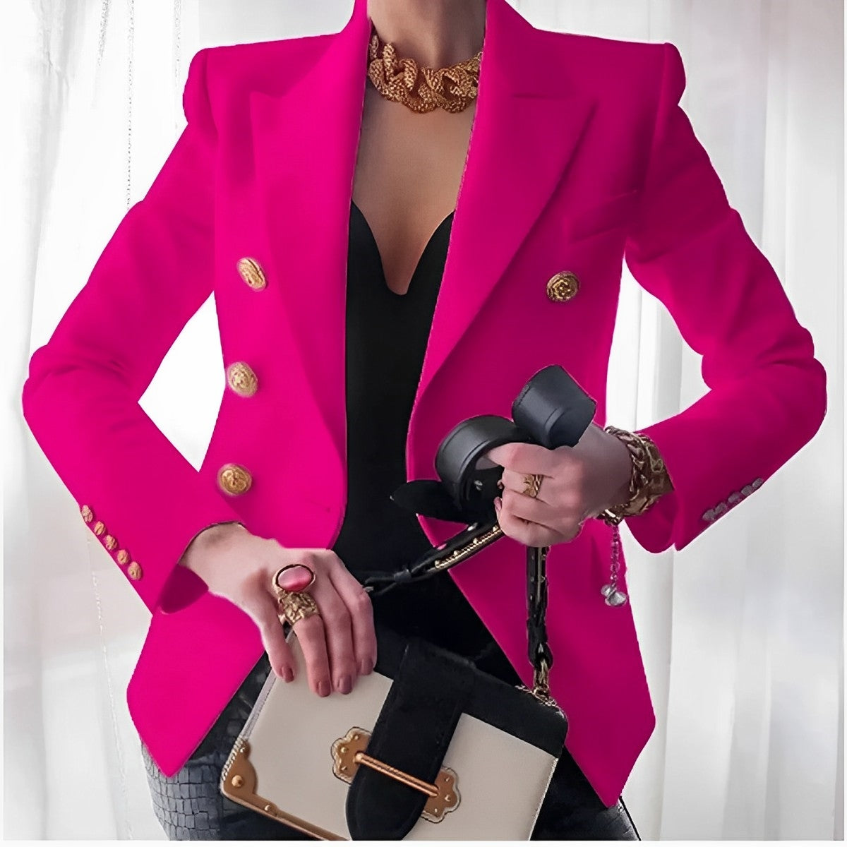 Hedy – getailleerde blazer met tweeknoopsluiting en zachte voering