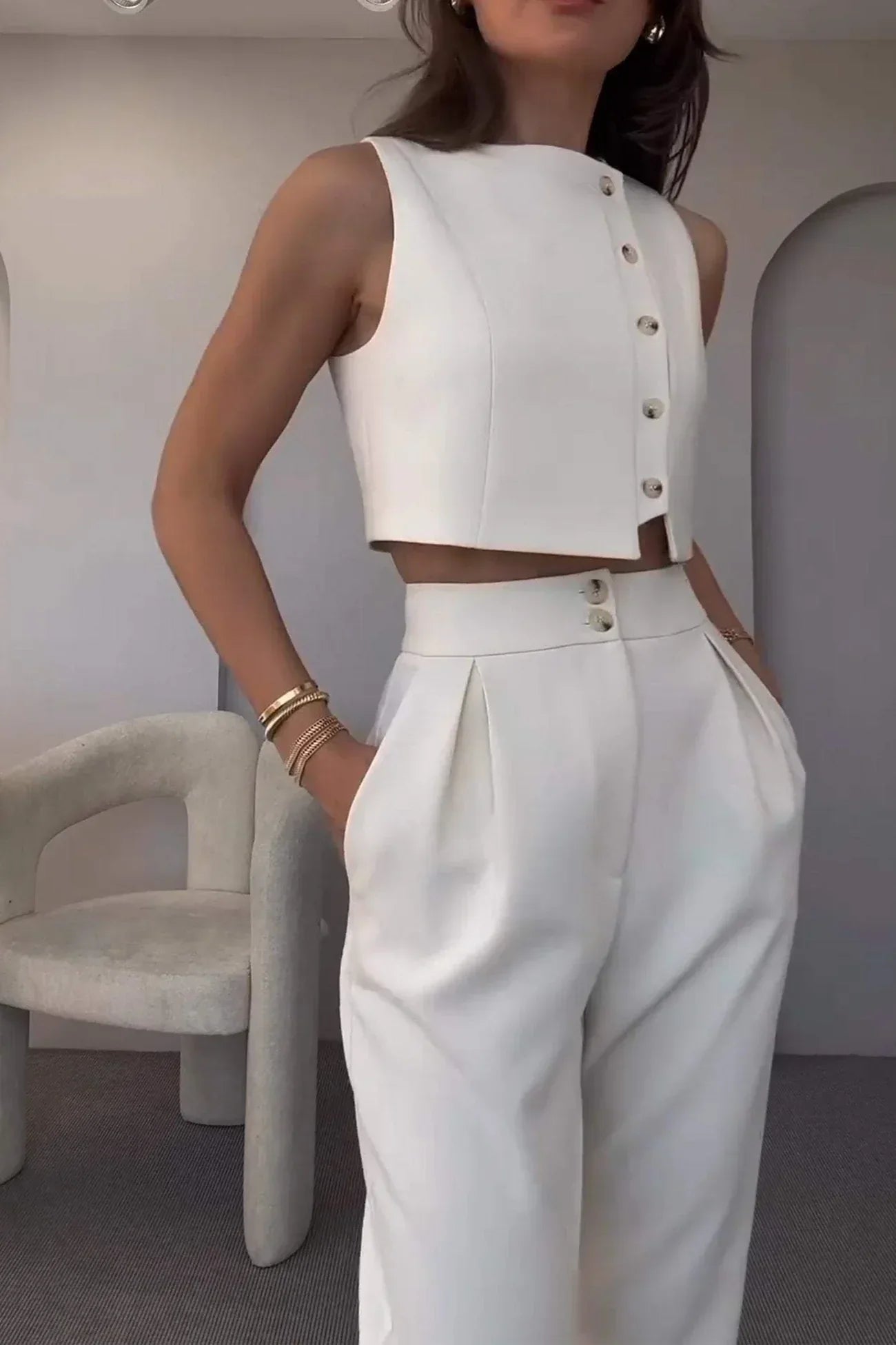 Isabelle – Tweedelige set met crop top en hoge taille pantalon