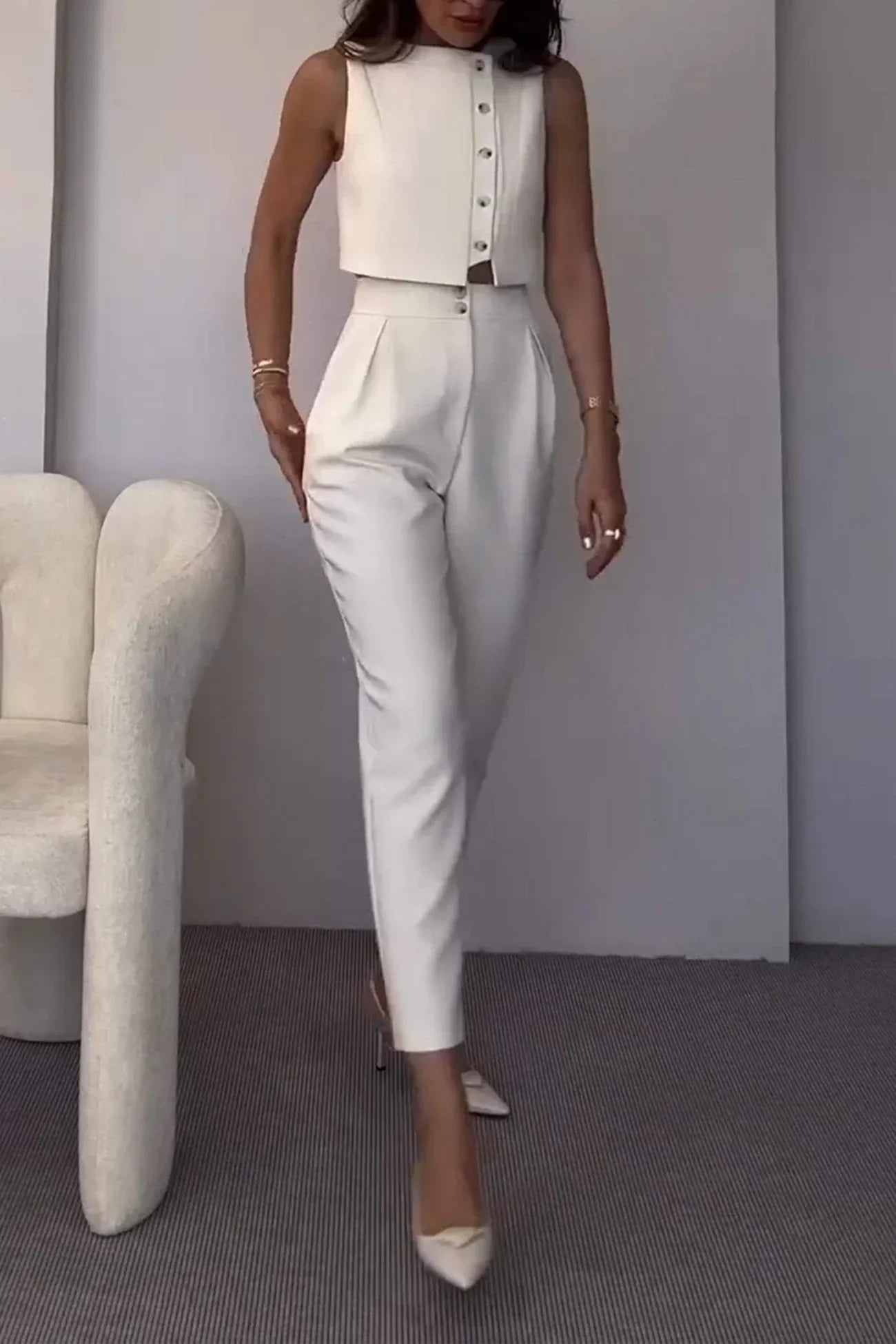 Isabelle – Tweedelige set met crop top en hoge taille pantalon
