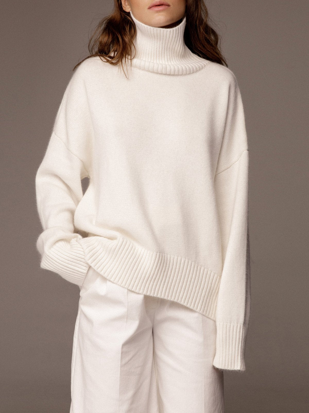 Harper – zachte oversized coltrui van zware knit met ribdetails