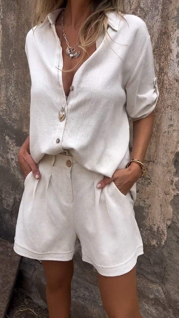 Giulia – Luchtige Linnen V-hals Blouse Set Met Bijpassende Shorts