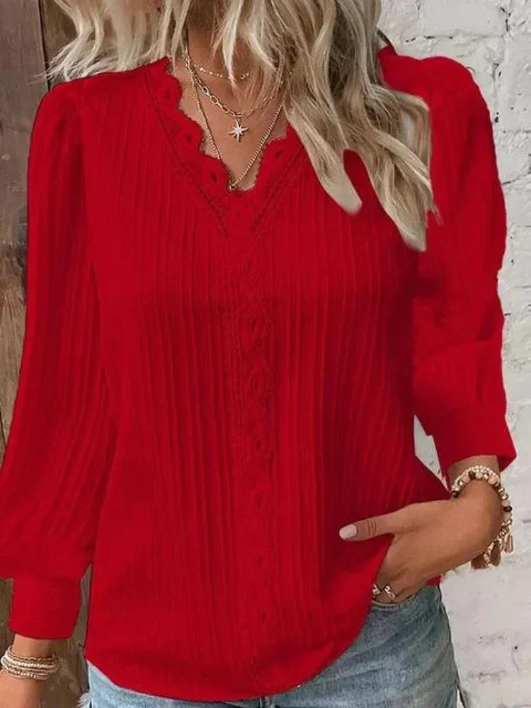 Claire – Kanten Blouse met ballonmouwen en subtiele plooien