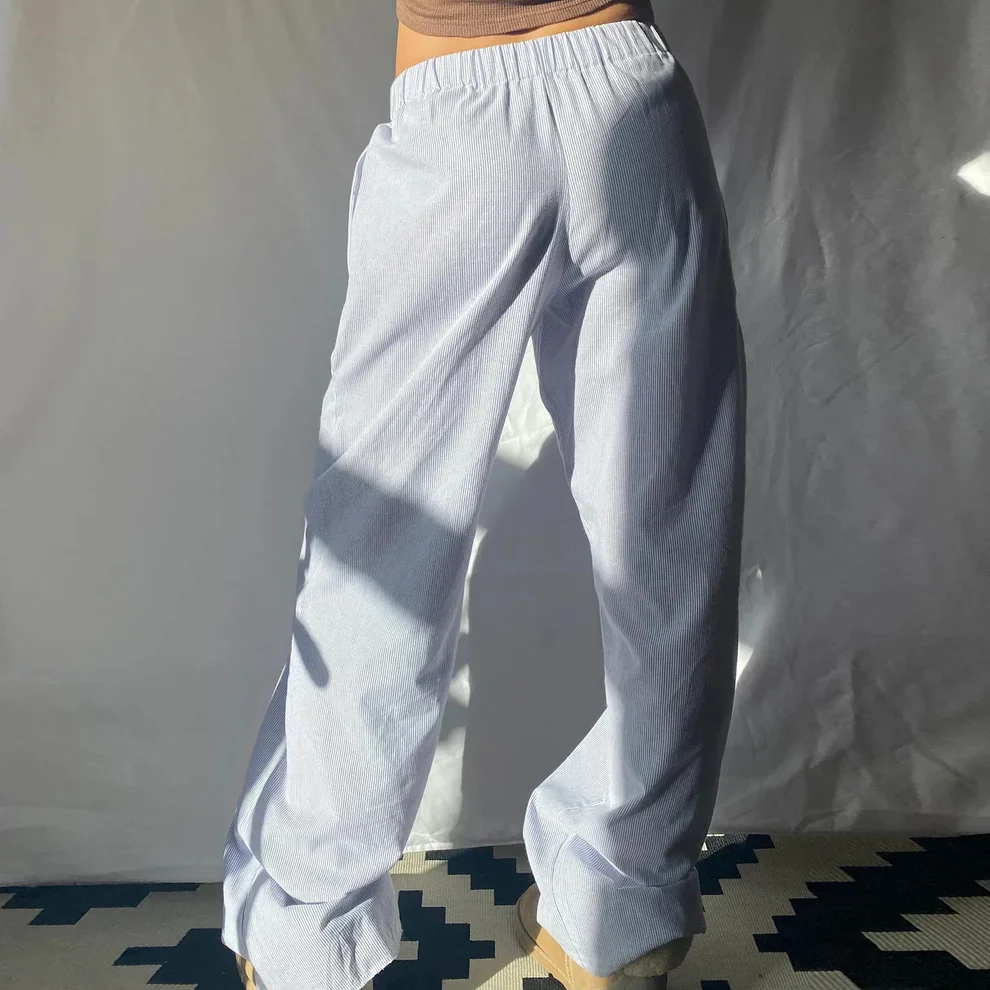Noor – gestreepte zomer broek in luchtige katoenblend