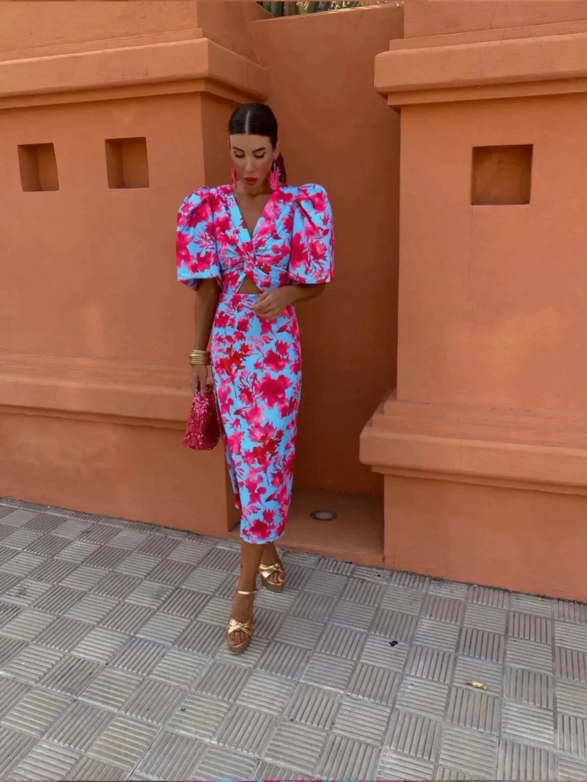 Dianna – Zomer midi-jurk met bloemenprint en pofmouwen
