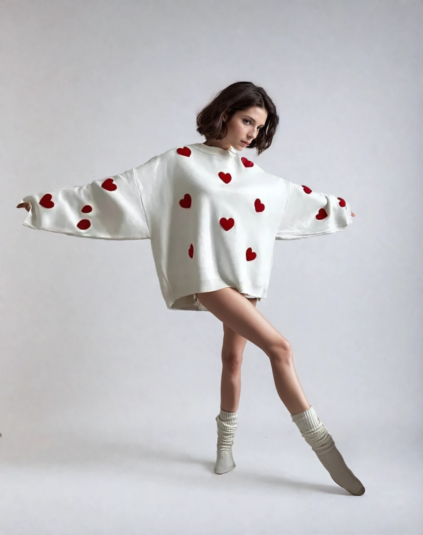 Louane – oversized trui met hartjes en relaxte pasvorm