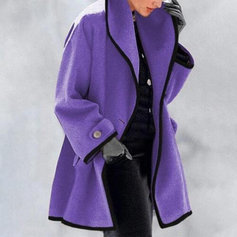 Naomi – trenchcoat met dubbele knopenrij en halflange lengte