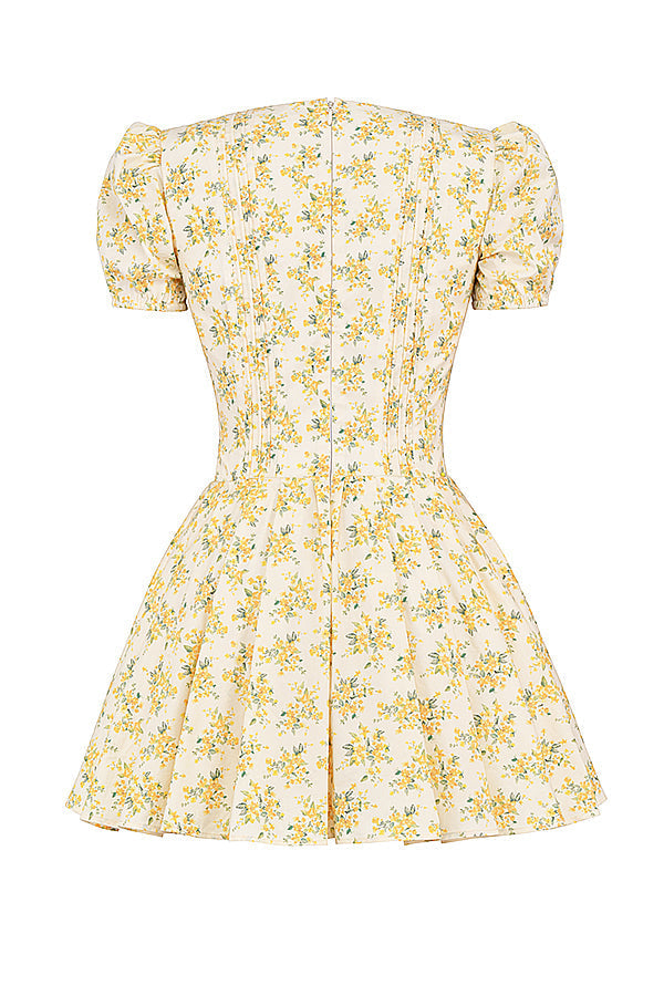 Eva – Flatterende bloemenprint zomer jurk met geplooide rok