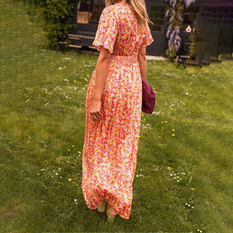 Anna Blush – jurk met verfijnd bloemmotief en zachte viscose