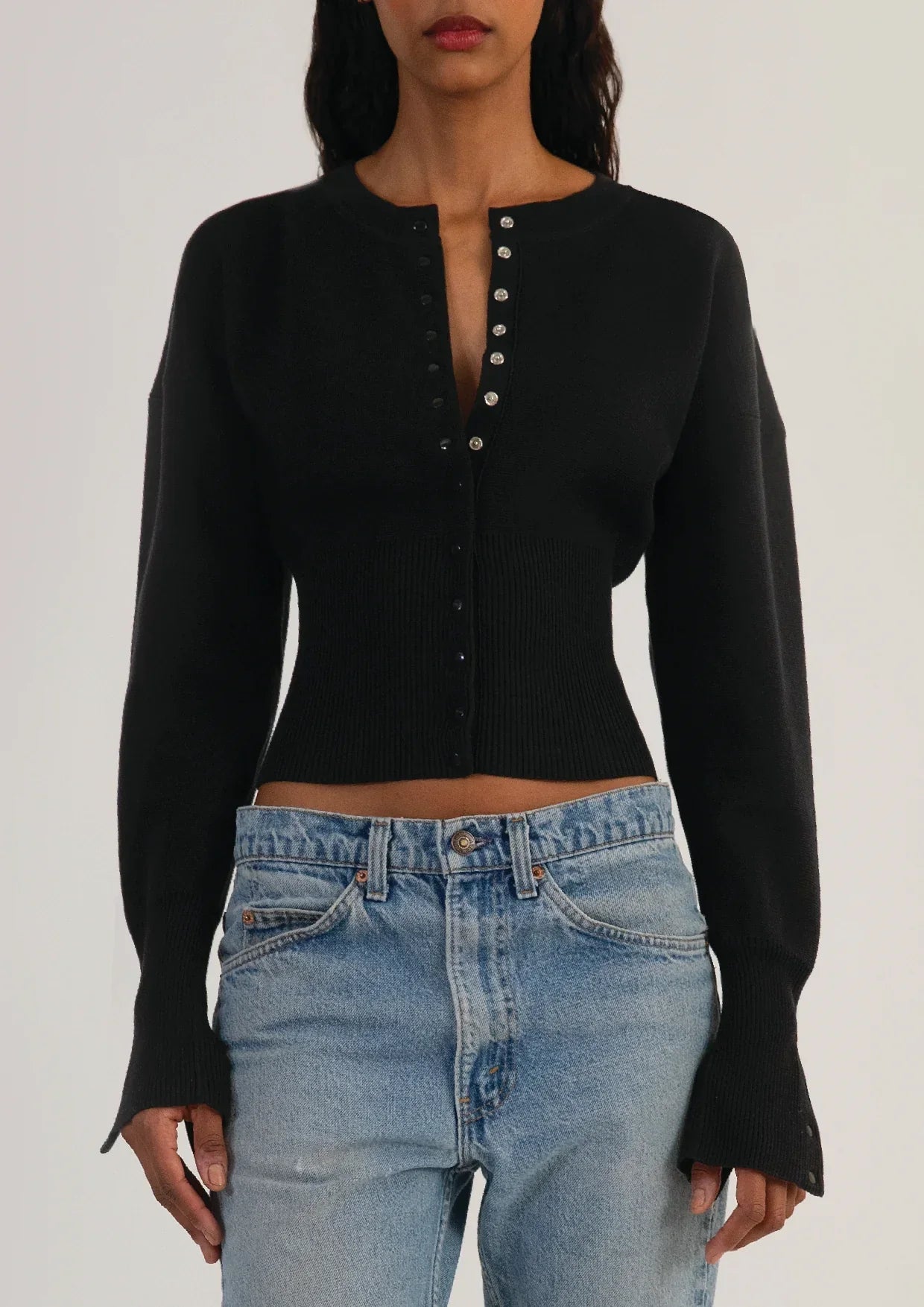 Aria – cropped cardigan met ribstructuur en drukknopen