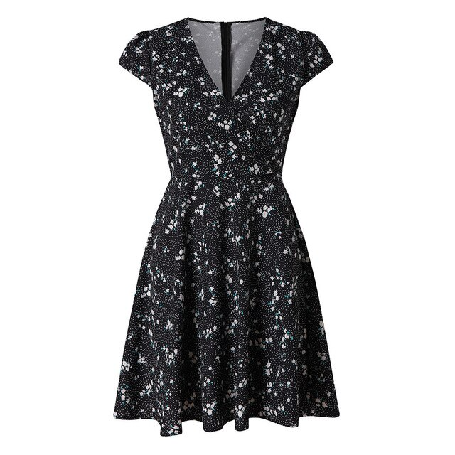 Lina – Gebloemde zomerjurk met V-hals en taille-accent