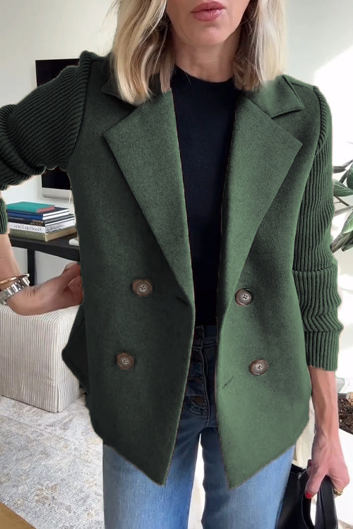 Sasha – gebreide blazer jas met ribstructuur