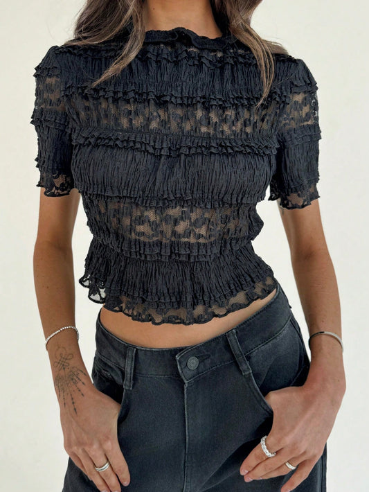 Yara – Zomer crop top met kraag en ruches
