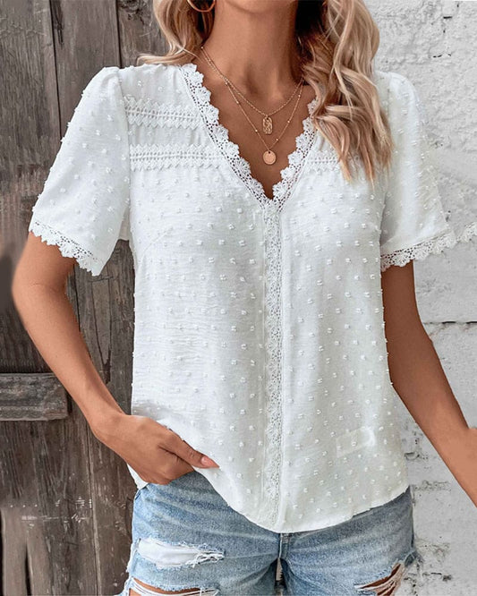 Wendy – Kanten blouse met V-hals