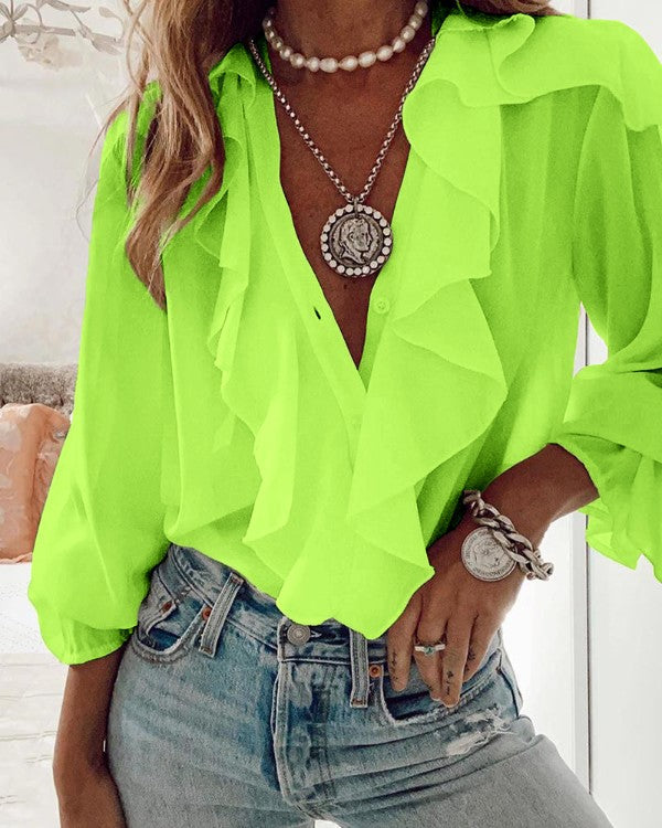 Noor – Zomer blouse met opvallende franjes en licht transparante mouwen