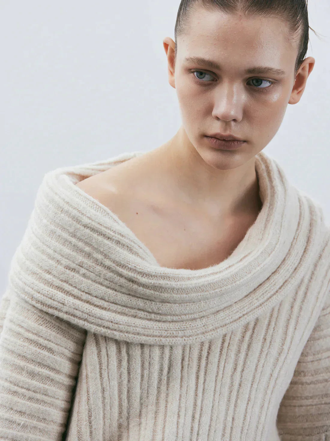 Maïa – oversized gebreide damestrui van wol