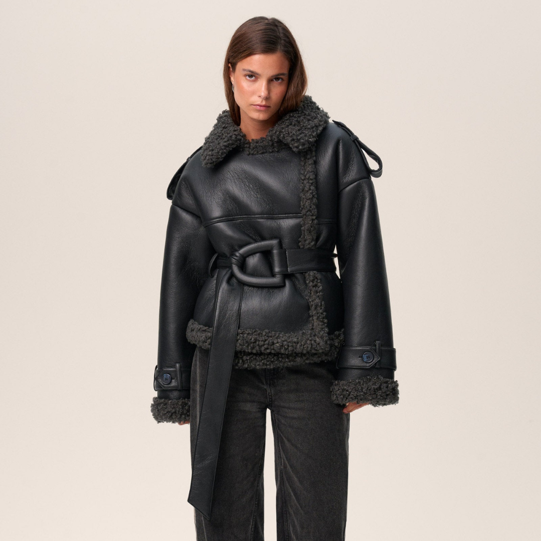Avalon – Shearling Winterjas Van Faux Leer Met Ceintuur
