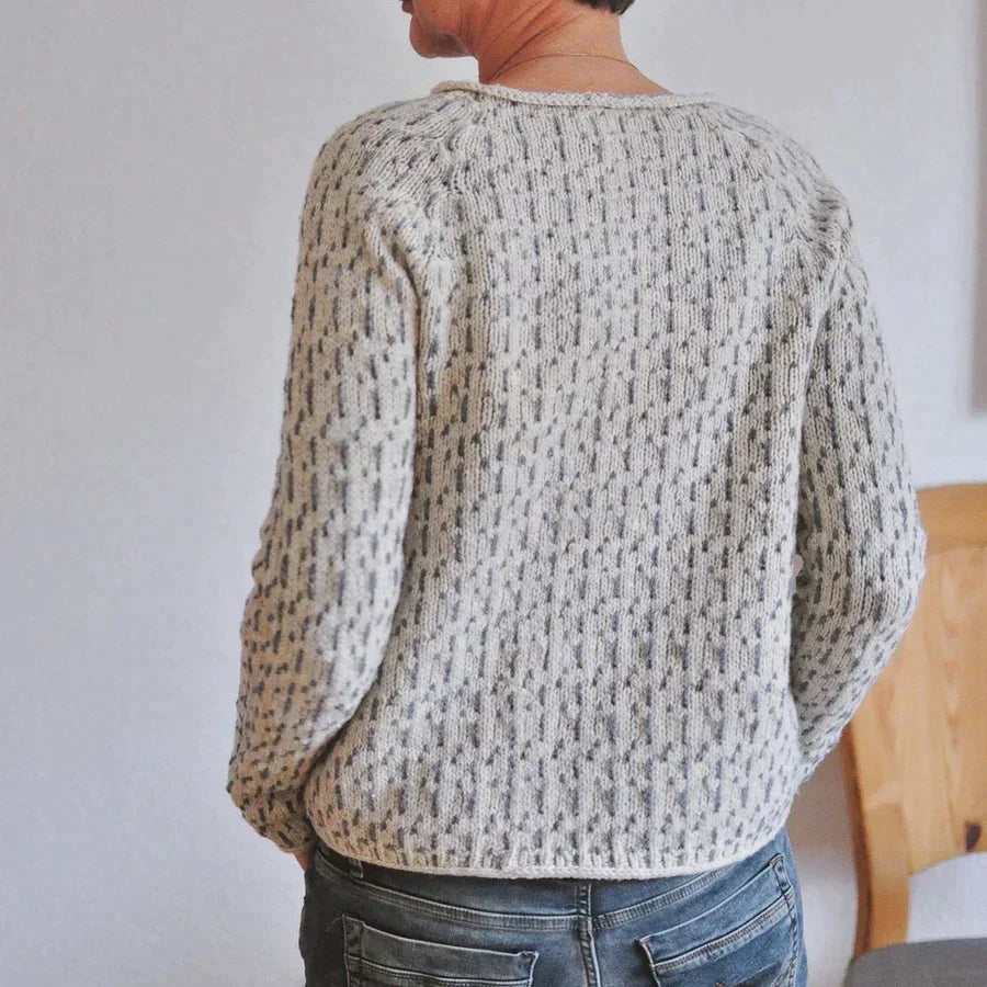 Claire – Knit Trui Met Klassieke Ronde Hals