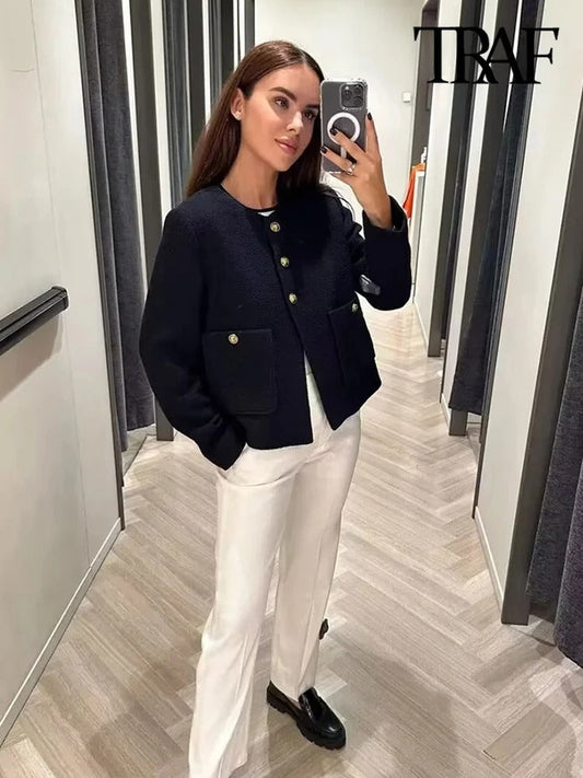Claire – Beige linnenlook zomerjas met getailleerde pasvorm