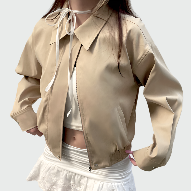 Elin – cropped jas met hoge polo kraag