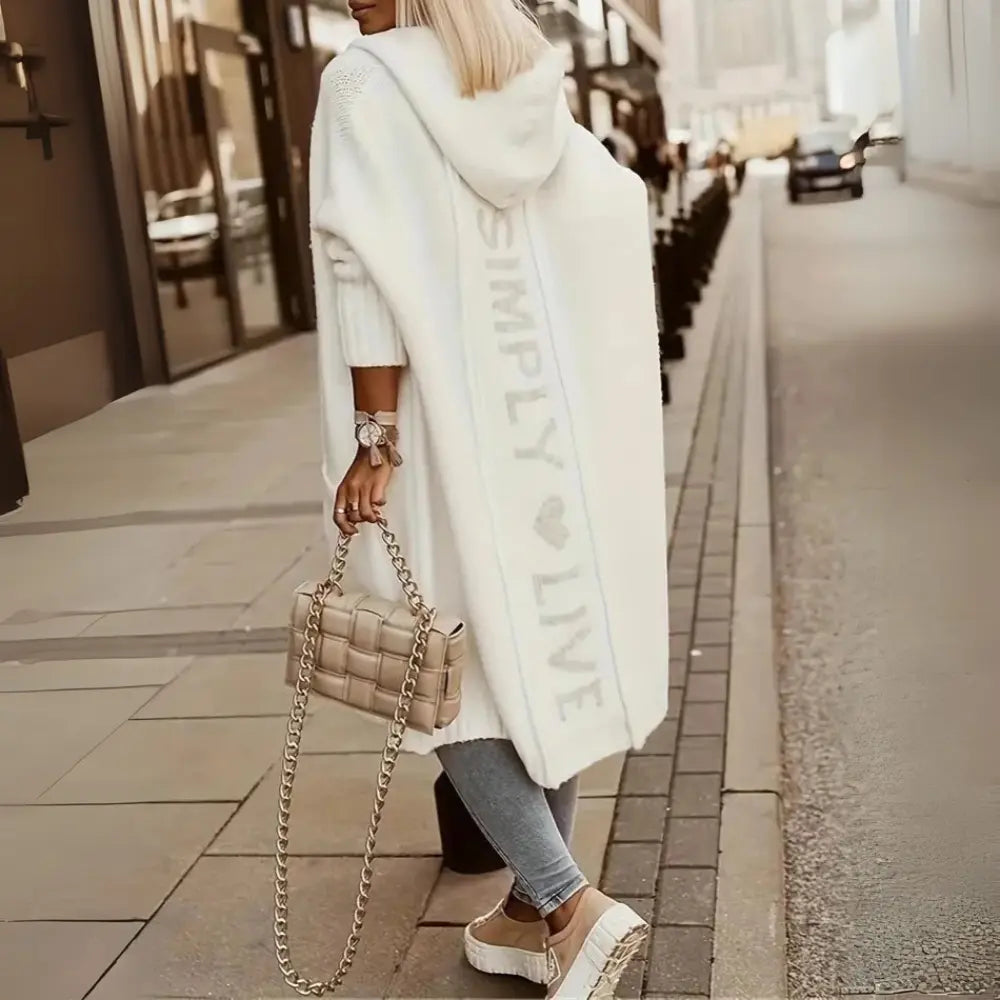 Elena – gebreid cardigan vest met capuchon en open voorzijde