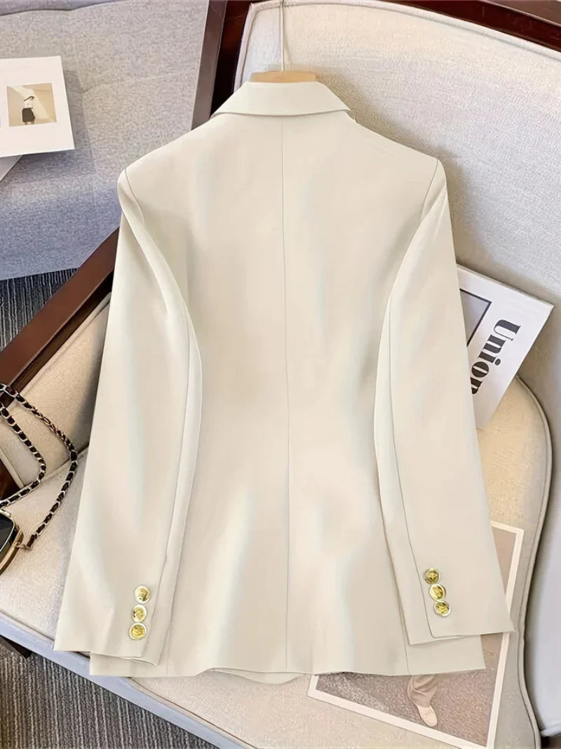 Colette – slim business blazer met heuplengte en elegante snit