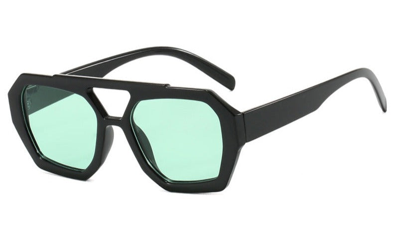 Nina – Oversized zonnebril met vierkant frame en UV-filter