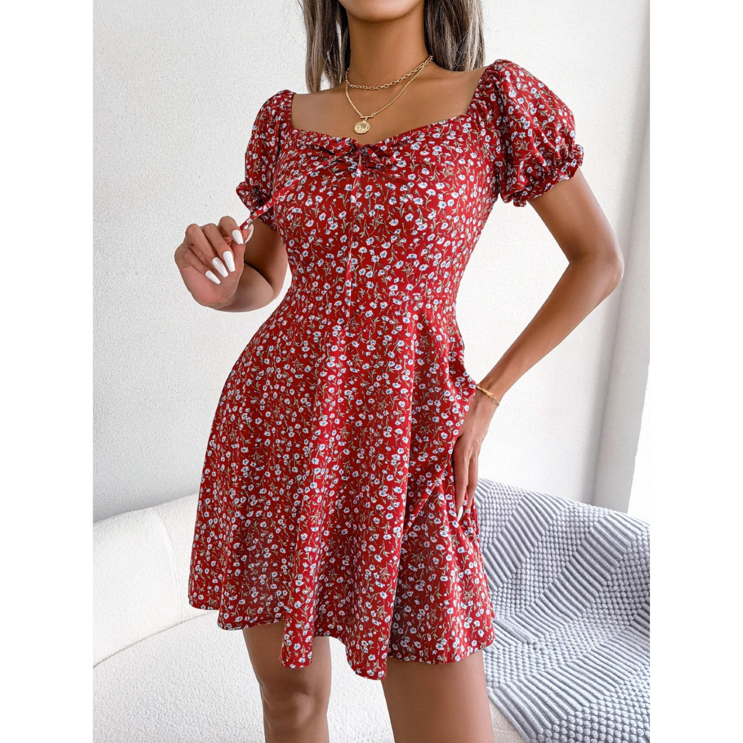 Fleur – A-lijn zomerjurk in lichtroze met getailleerde taille en ronde hals