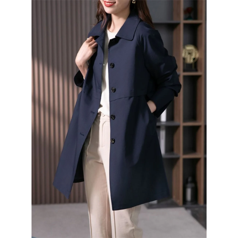 Claire – single-breasted trenchcoat in beige met getailleerde pasvorm
