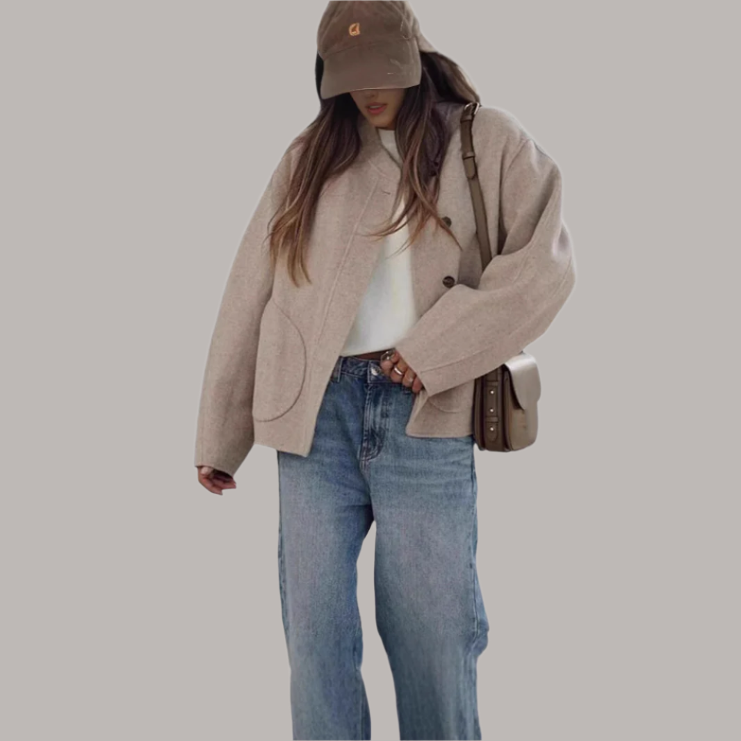Sera – korte wollen jas met klassieke details