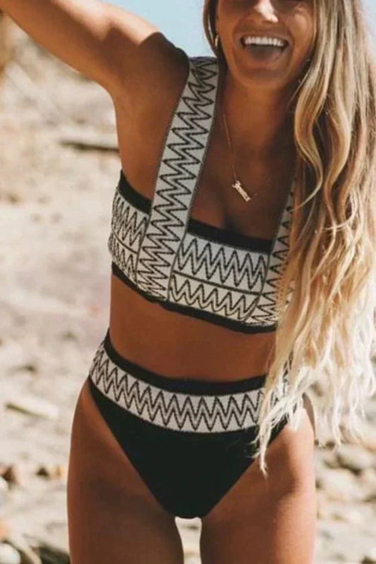 Mira – Bikini set met hoge taille en zigzagpatroon