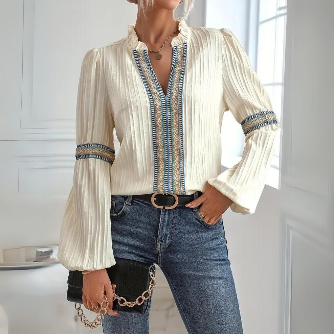 Angellica – Bescheiden Mouwblouse met Kant