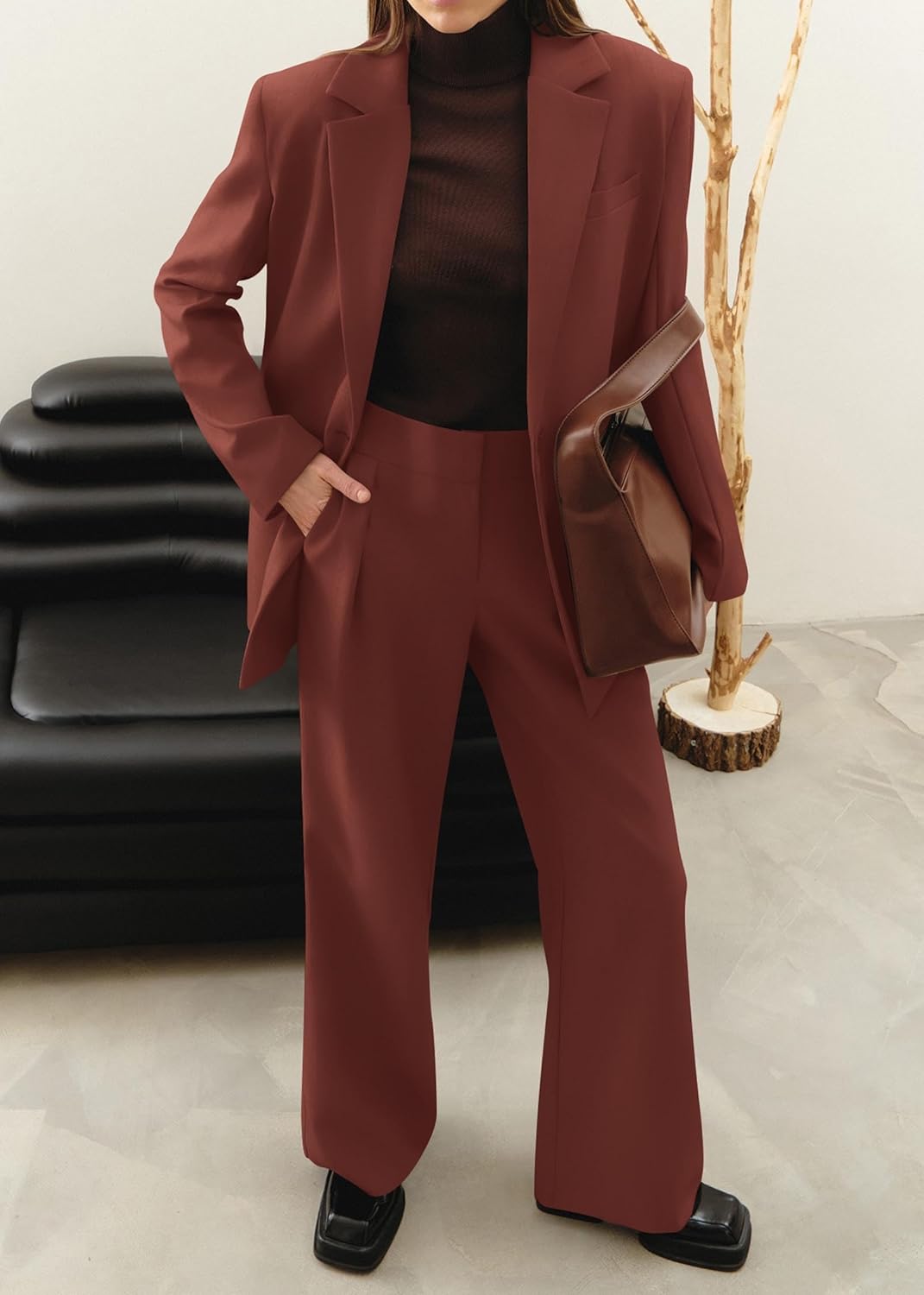 Elise – Tweedelig Damespak Met Rechte Broek En Blazer